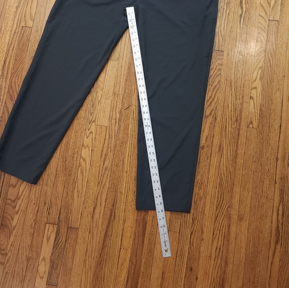 Nike Dri Fit Mens Golf Pants Size 38 × 30 NEW Grey - Picture 4 of 9